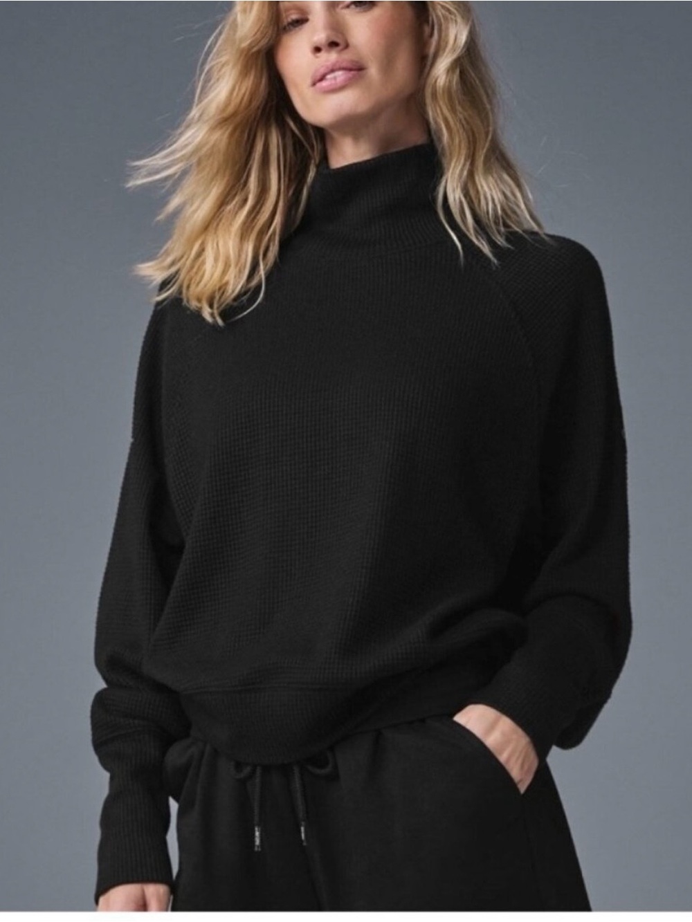 Alo waffle mock neck Sweater - sz Medium